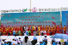 “519中国旅游日” 来新疆于田赴一场浪漫玫瑰之